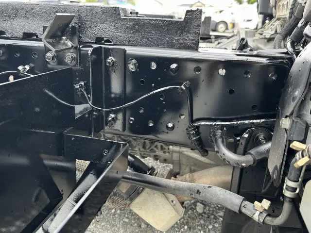 創業以来多くのトラックなどの業務用車両や乗用車の車検・点検・整備・板金・塗装を行ってます!!創業30年以上の実績と、経験豊富なスタッフが対応いたします。|いすゞ エルフ TPG-NJR85AD(2WD)の写真19