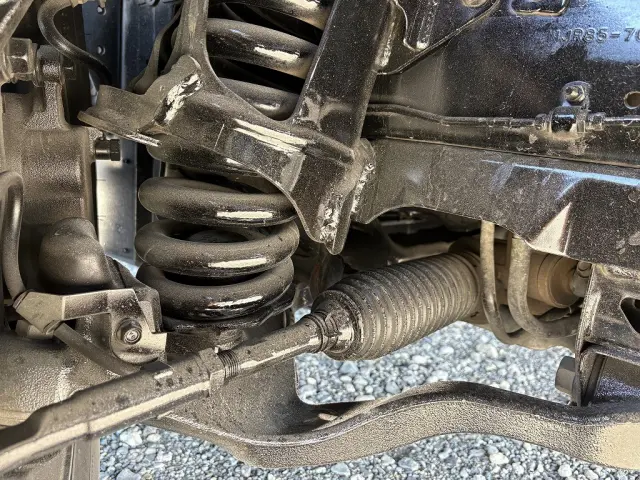 創業以来多くのトラックなどの業務用車両や乗用車の車検・点検・整備・板金・塗装を行ってます！！創業３０年以上の実績と、経験豊富なスタッフが対応いたします。|いすゞ エルフ TPG-NJR85AD(2WD)の写真19