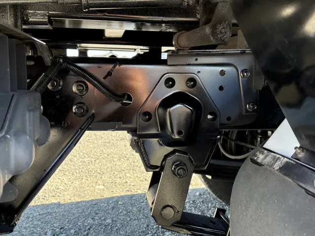 創業以来多くのトラックなどの業務用車両や乗用車の車検・点検・整備・板金・塗装を行ってます！！創業３０年以上の実績と、経験豊富なスタッフが対応いたします。|いすゞ エルフ TPG-NJR85AD(2WD)の写真22