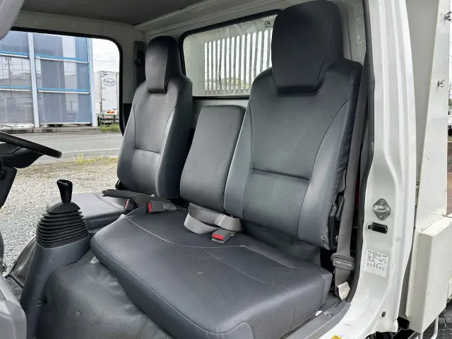 創業以来多くのトラックなどの業務用車両や乗用車の車検・点検・整備・板金・塗装を行ってます!!創業30年以上の実績と、経験豊富なスタッフが対応いたします。|いすゞ エルフ TPG-NJR85AD(2WD)の写真34