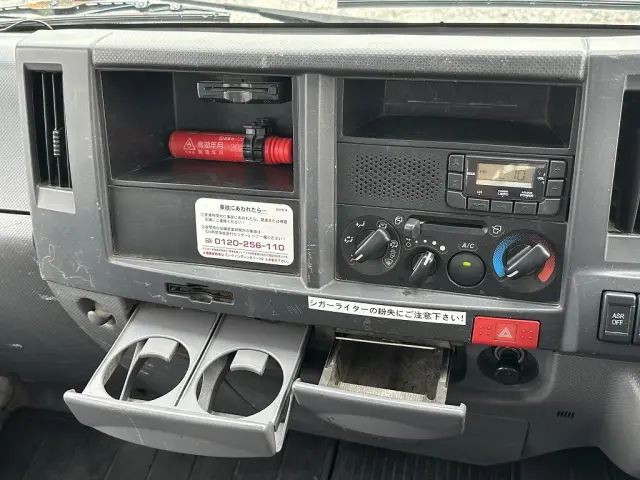 創業以来多くのトラックなどの業務用車両や乗用車の車検・点検・整備・板金・塗装を行ってます!!創業30年以上の実績と、経験豊富なスタッフが対応いたします。|いすゞ エルフ TPG-NJR85AD(2WD)の写真46