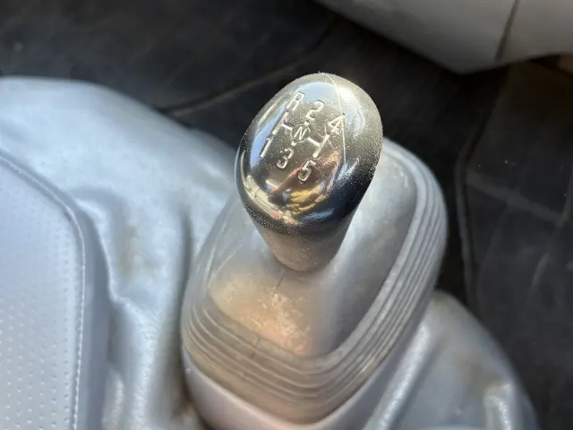 創業以来多くのトラックなどの業務用車両や乗用車の車検・点検・整備・板金・塗装を行ってます！！創業３０年以上の実績と、経験豊富なスタッフが対応いたします。|いすゞ エルフ TPG-NJR85AD(2WD)の写真49