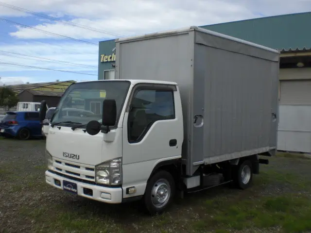 いすゞ エルフ TKG-NHR85ANの写真1