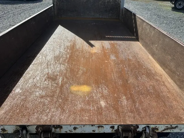 創業以来多くのトラックなどの業務用車両や乗用車の車検・点検・整備・板金・塗装を行ってます!!創業30年以上の実績と、経験豊富なスタッフが対応いたします。|いすゞ エルフ TPG-NJR85AD(2WD)の写真13