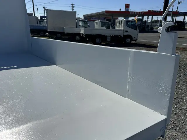 創業以来多くのトラックなどの業務用車両や乗用車の車検・点検・整備・板金・塗装を行ってます！！創業３０年以上の実績と、経験豊富なスタッフが対応いたします。|いすゞ エルフ TPG-NJR85AD(2WD)の写真14