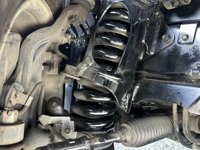 創業以来多くのトラックなどの業務用車両や乗用車の車検・点検・整備・板金・塗装を行ってます!!創業30年以上の実績と、経験豊富なスタッフが対応いたします。|いすゞ エルフ TPG-NJR85AD(2WD)の写真19