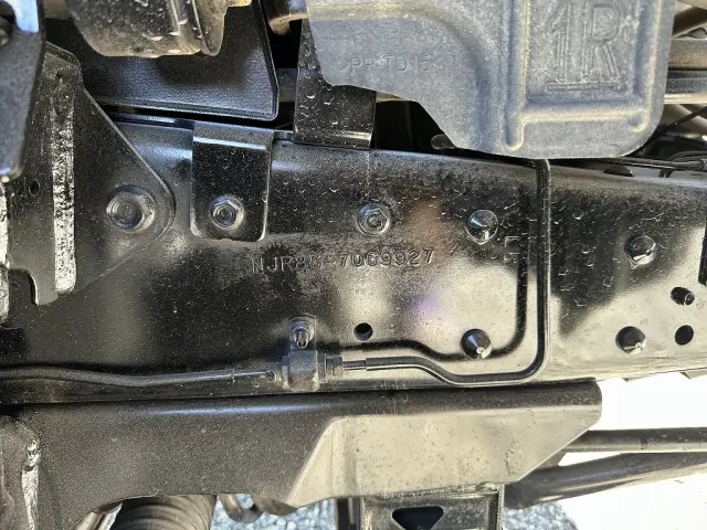 創業以来多くのトラックなどの業務用車両や乗用車の車検・点検・整備・板金・塗装を行ってます！！創業３０年以上の実績と、経験豊富なスタッフが対応いたします。|いすゞ エルフ TPG-NJR85AD(2WD)の写真21