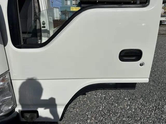 創業以来多くのトラックなどの業務用車両や乗用車の車検・点検・整備・板金・塗装を行ってます!!創業30年以上の実績と、経験豊富なスタッフが対応いたします。|いすゞ エルフ TPG-NJR85AD(2WD)の写真35