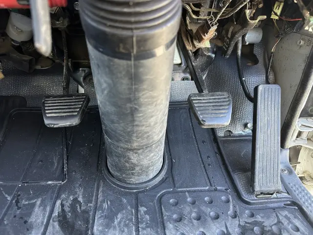 創業以来多くのトラックなどの業務用車両や乗用車の車検・点検・整備・板金・塗装を行ってます！！創業３０年以上の実績と、経験豊富なスタッフが対応いたします。|いすゞ エルフ TPG-NJR85AD(2WD)の写真35