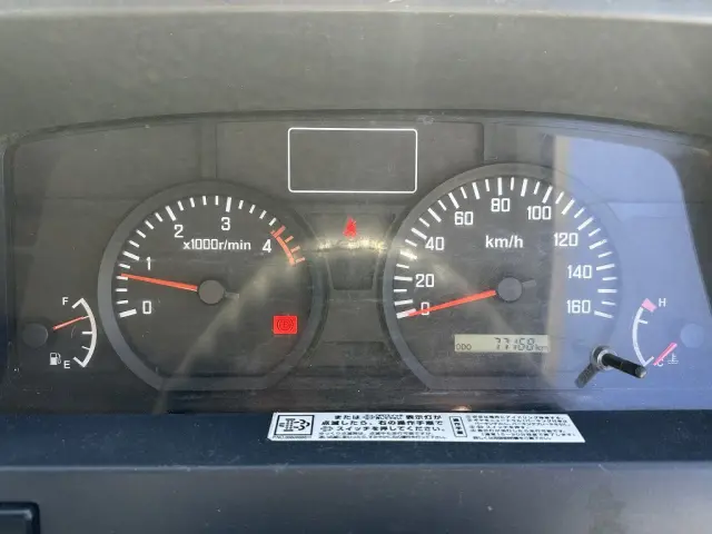 創業以来多くのトラックなどの業務用車両や乗用車の車検・点検・整備・板金・塗装を行ってます！！創業３０年以上の実績と、経験豊富なスタッフが対応いたします。|いすゞ エルフ TPG-NJR85AD(2WD)の写真36