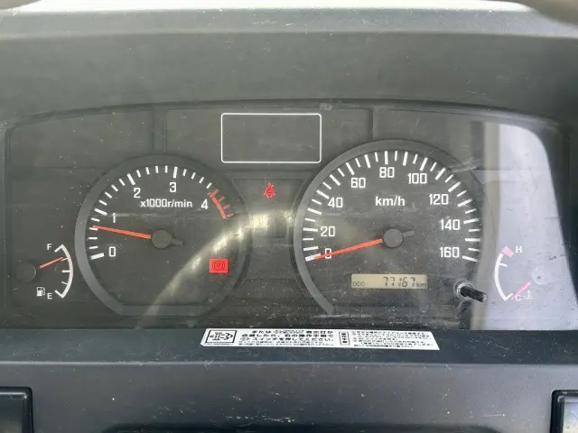 創業以来多くのトラックなどの業務用車両や乗用車の車検・点検・整備・板金・塗装を行ってます!!創業30年以上の実績と、経験豊富なスタッフが対応いたします。|いすゞ エルフ TPG-NJR85AD(2WD)の写真41