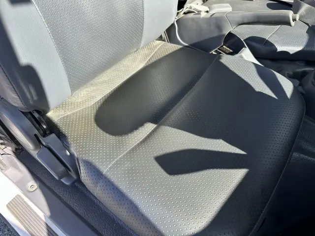 創業以来多くのトラックなどの業務用車両や乗用車の車検・点検・整備・板金・塗装を行ってます！！創業３０年以上の実績と、経験豊富なスタッフが対応いたします。|いすゞ エルフ TPG-NJR85AD(2WD)の写真47