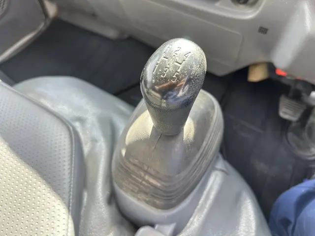 創業以来多くのトラックなどの業務用車両や乗用車の車検・点検・整備・板金・塗装を行ってます!!創業30年以上の実績と、経験豊富なスタッフが対応いたします。|いすゞ エルフ TPG-NJR85AD(2WD)の写真49