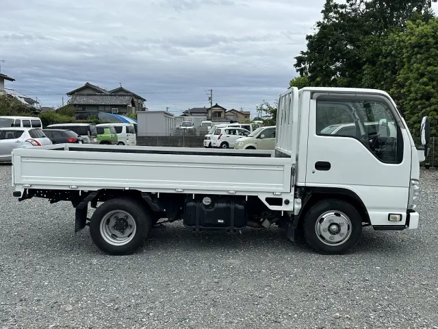 いすゞ エルフ TPG-NJR85A(2WD)の写真6