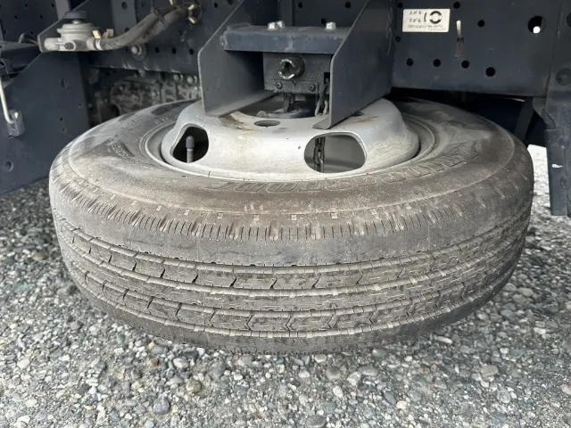 いすゞ エルフ TPG-NJR85A(2WD)の写真18