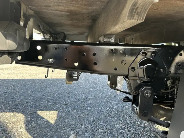 創業以来多くのトラックなどの業務用車両や乗用車の車検・点検・整備・板金・塗装を行ってます！！創業３０年以上の実績と、経験豊富なスタッフが対応いたします。|いすゞ エルフ TPG-NJR85A(2WD)の写真23