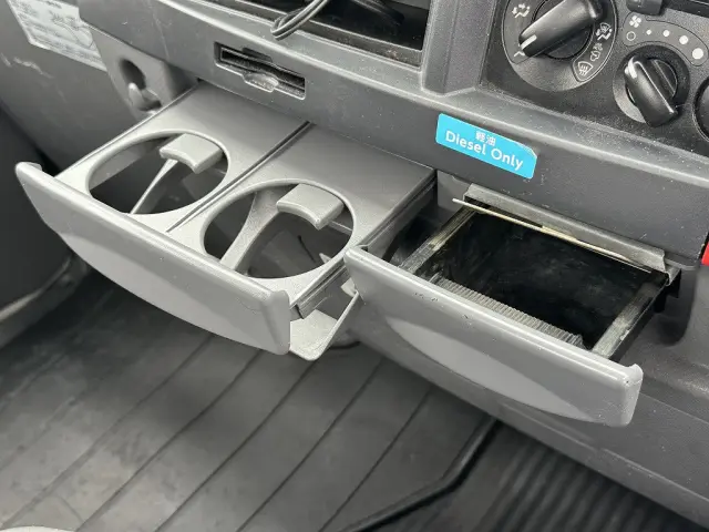 いすゞ エルフ TPG-NJR85A(2WD)の写真46