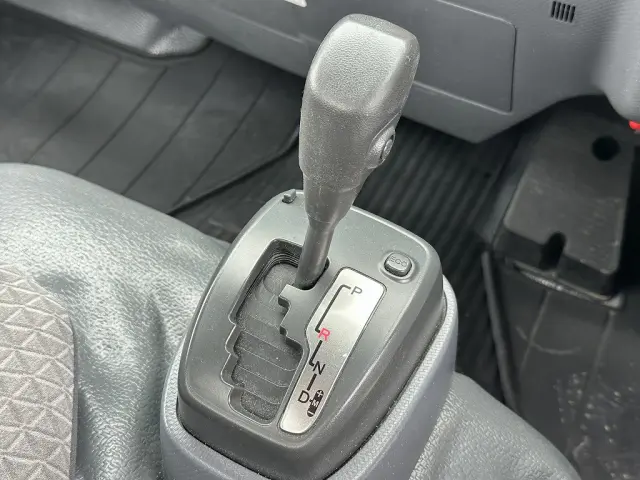 いすゞ エルフ TPG-NJR85A(2WD)の写真48