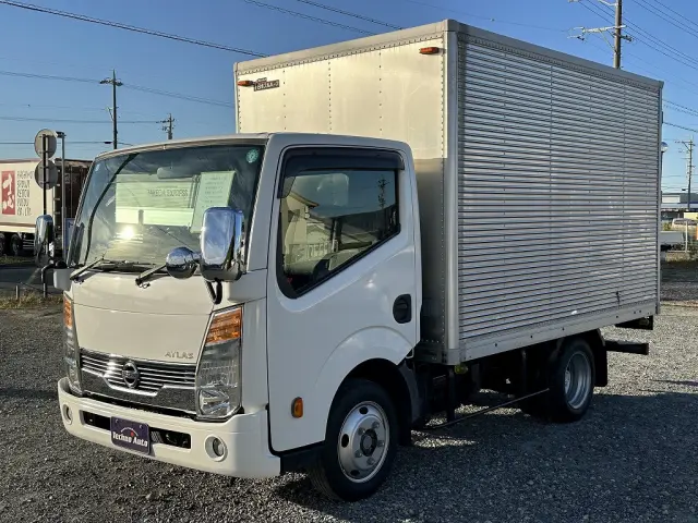日産 アトラス PDG-TZ2F24(2WD)の写真1