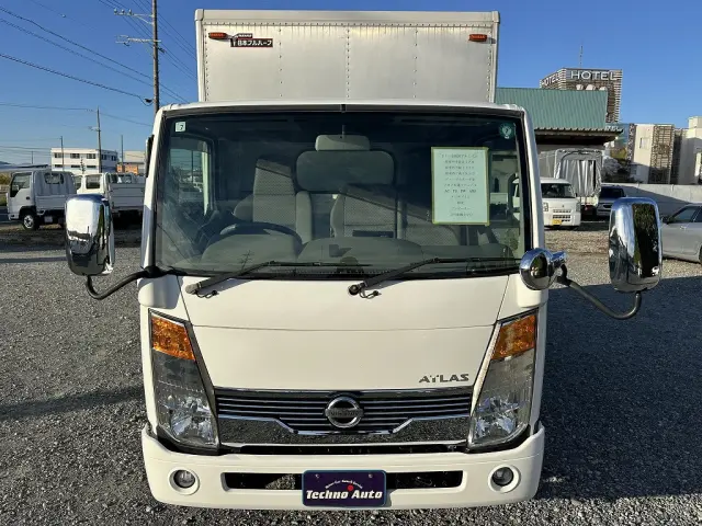 日産 アトラス PDG-TZ2F24(2WD)の写真4