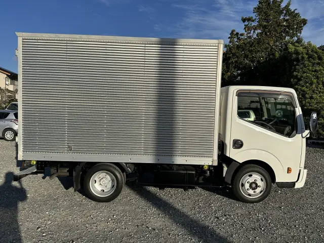 日産 アトラス PDG-TZ2F24(2WD)の写真6