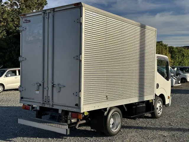 日産 アトラス PDG-TZ2F24(2WD)の写真8