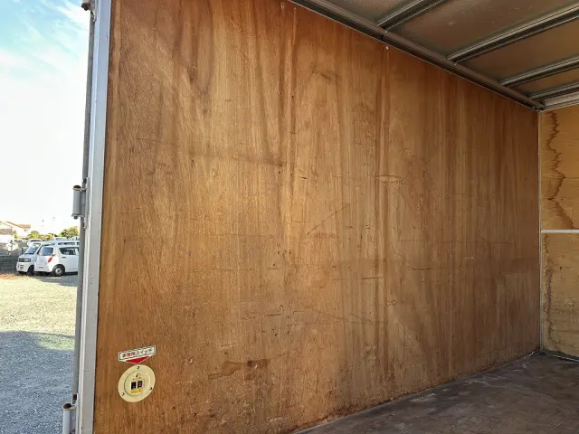 日産 アトラス PDG-TZ2F24(2WD)の写真11