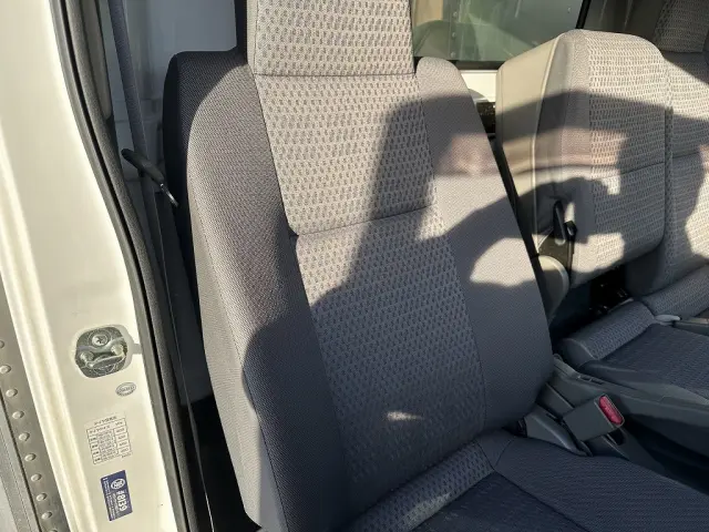 日産 アトラス PDG-TZ2F24(2WD)の写真30