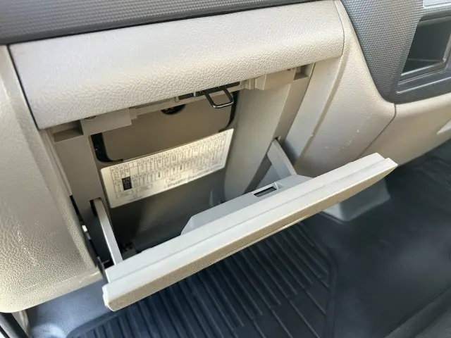 日産 アトラス PDG-TZ2F24(2WD)の写真38