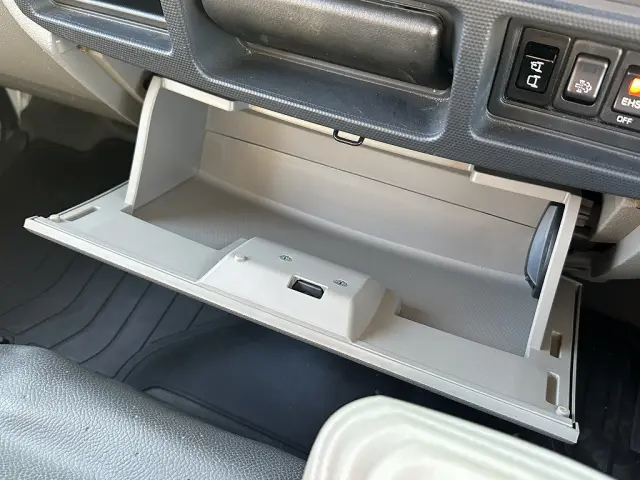 日産 アトラス PDG-TZ2F24(2WD)の写真39