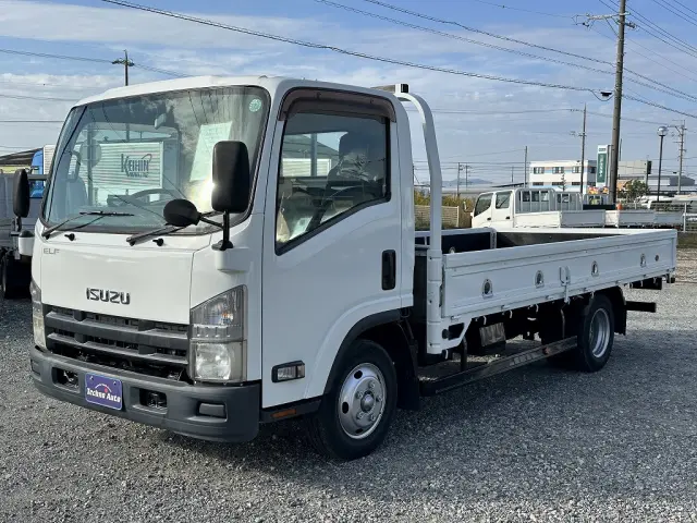 いすゞ エルフ TKG-NNR85AR(2WD)の写真1
