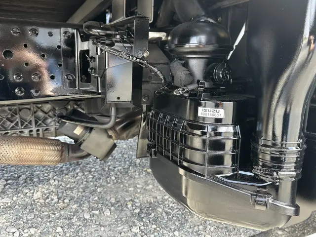 いすゞ エルフ TKG-NNR85AR(2WD)の写真19