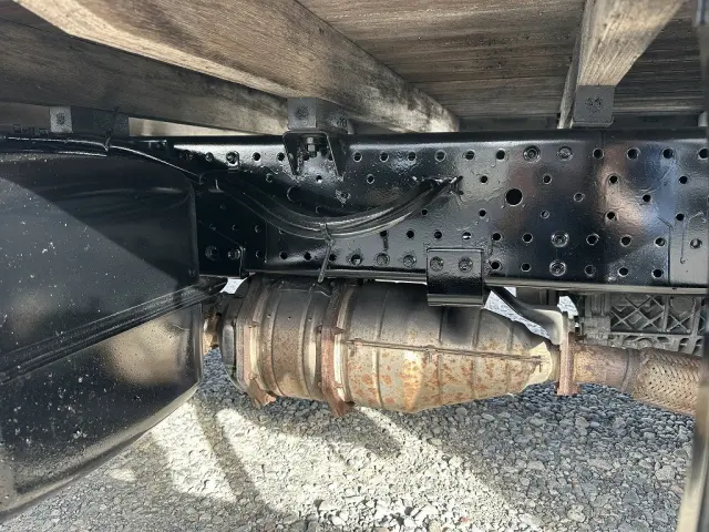 いすゞ エルフ TKG-NNR85AR(2WD)の写真20