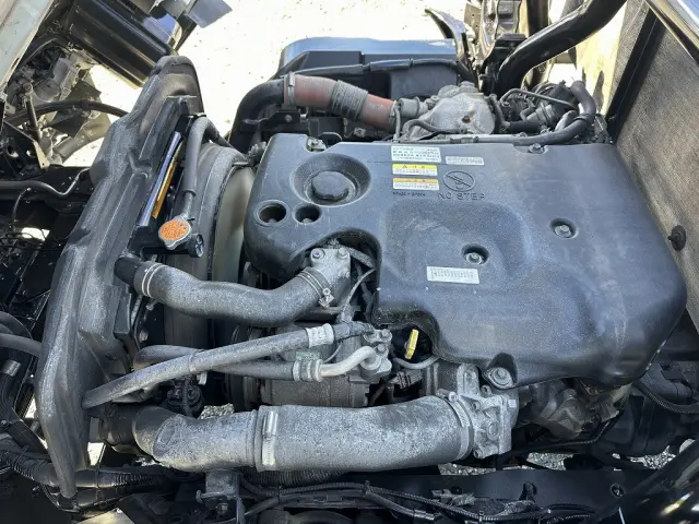 いすゞ エルフ TKG-NNR85AR(2WD)の写真24