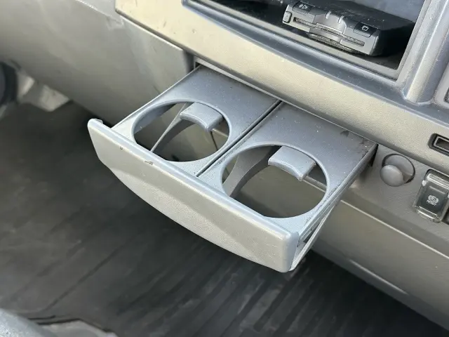 いすゞ エルフ TKG-NNR85AR(2WD)の写真46