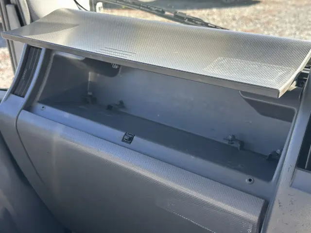 いすゞ エルフ TKG-NNR85AR(2WD)の写真47