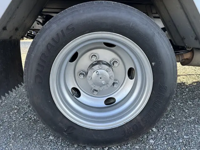 いすゞ エルフ TKG-NLR85N(2WD)の写真20