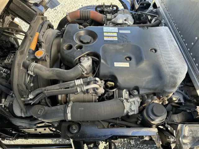 いすゞ エルフ TKG-NLR85N(2WD)の写真29