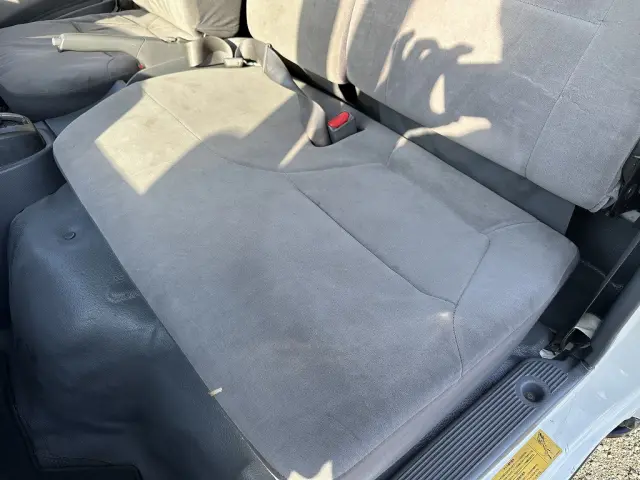 いすゞ エルフ TKG-NLR85N(2WD)の写真38