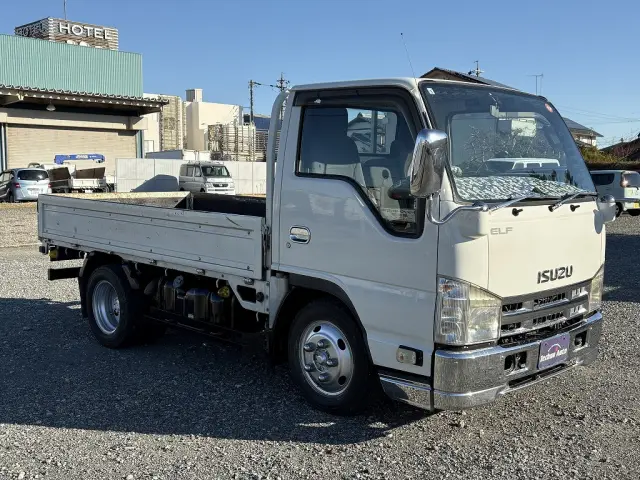 いすゞ エルフ SKG-NKR85A(2WD)の写真5