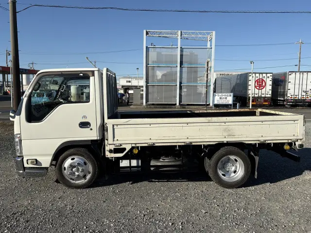 いすゞ エルフ SKG-NKR85A(2WD)の写真7