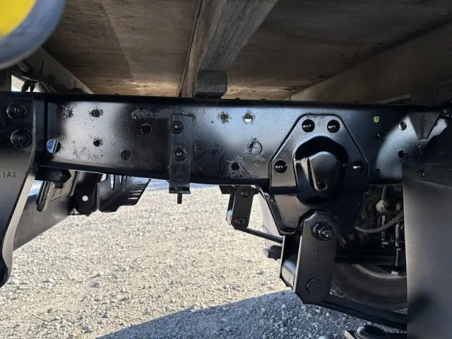 いすゞ エルフ SKG-NKR85A(2WD)の写真20