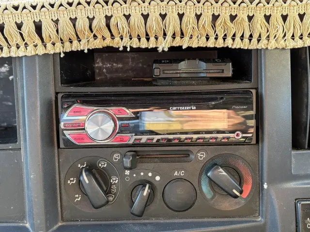 いすゞ エルフ SKG-NKR85A(2WD)の写真41