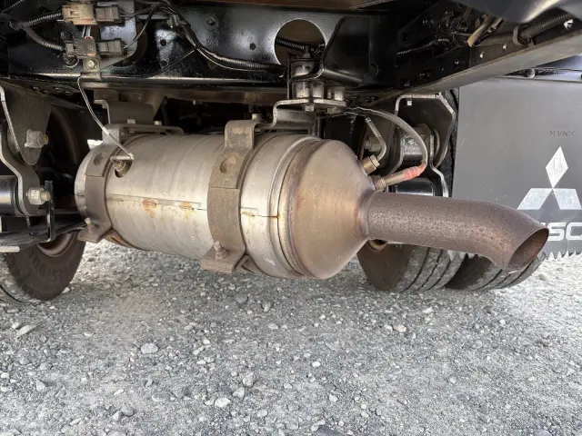 三菱 キャンター TPG-FBA00(2WD)の写真26