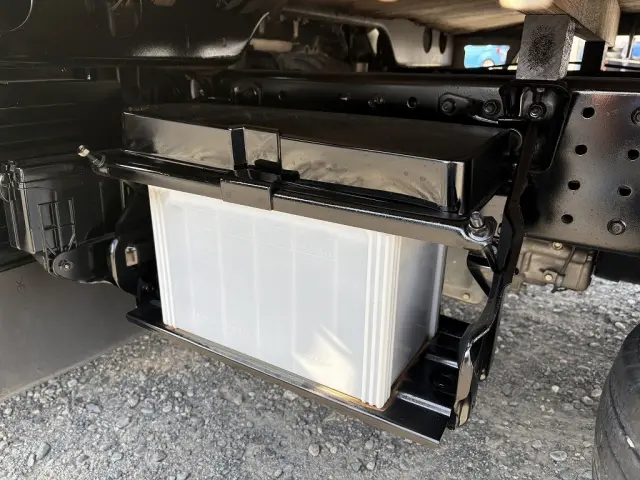 三菱 キャンター TPG-FBA00(2WD)の写真28