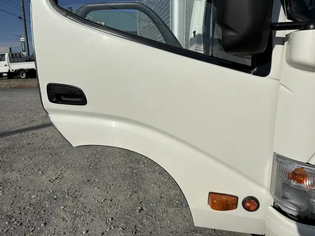 日野 デュトロ TKG-XZC645M(2WD)の写真31