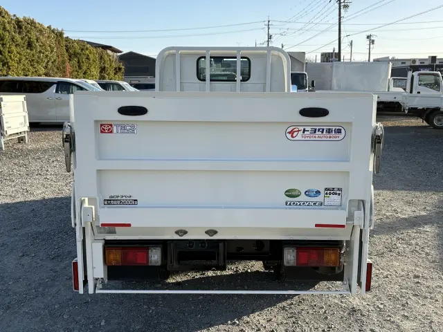 トヨタ トヨエース 2RG-XZC605(2WD)の写真2
