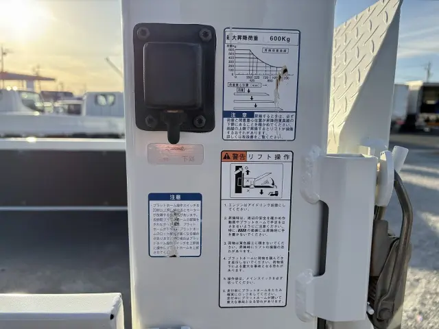 トヨタ トヨエース 2RG-XZC605(2WD)の写真15