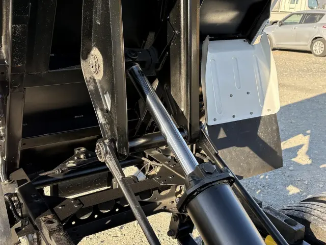 いすゞ エルフ TPG-NKR85AD(2WD)の写真30