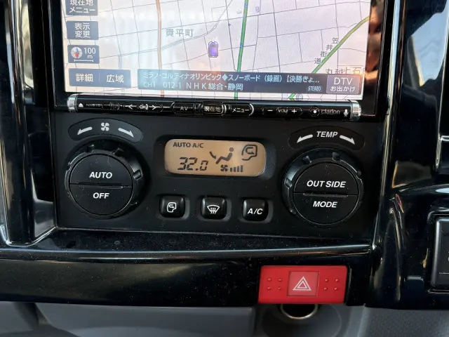 いすゞ エルフ TPG-NKR85AD(2WD)の写真45